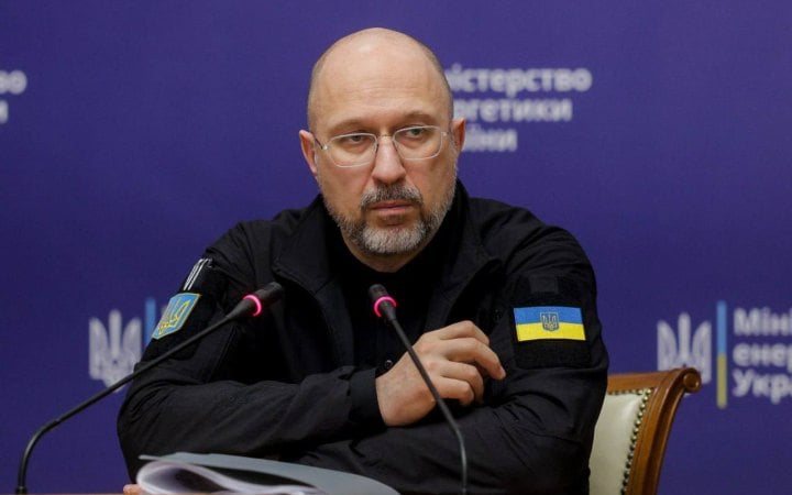 Шмигаль допускає обмеження електроенергії для промисловості та бізнесу через спеку