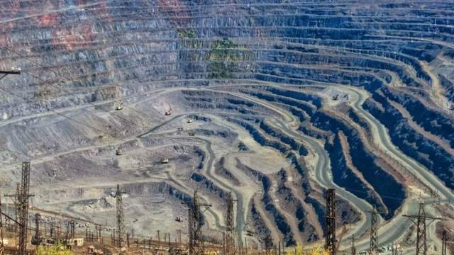 Південний ГЗК частково припиняє роботу через російські атаки на цивільні судна